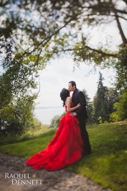 Photo by Raquel Dennett Photography